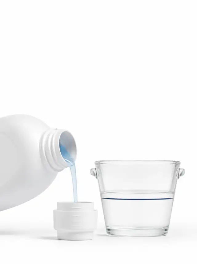 Dosaggio del detergente con il misurino